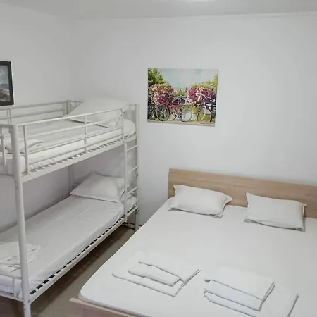 вила анторини -студио Apartment
