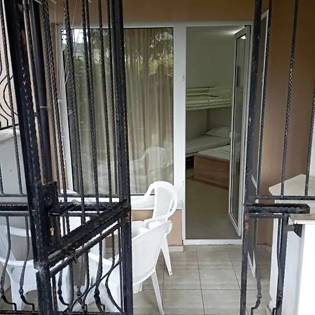 вила анторини -студио Apartment Sveti Vlas